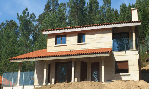 Fotografía de vivienda de granito en Ponteareas